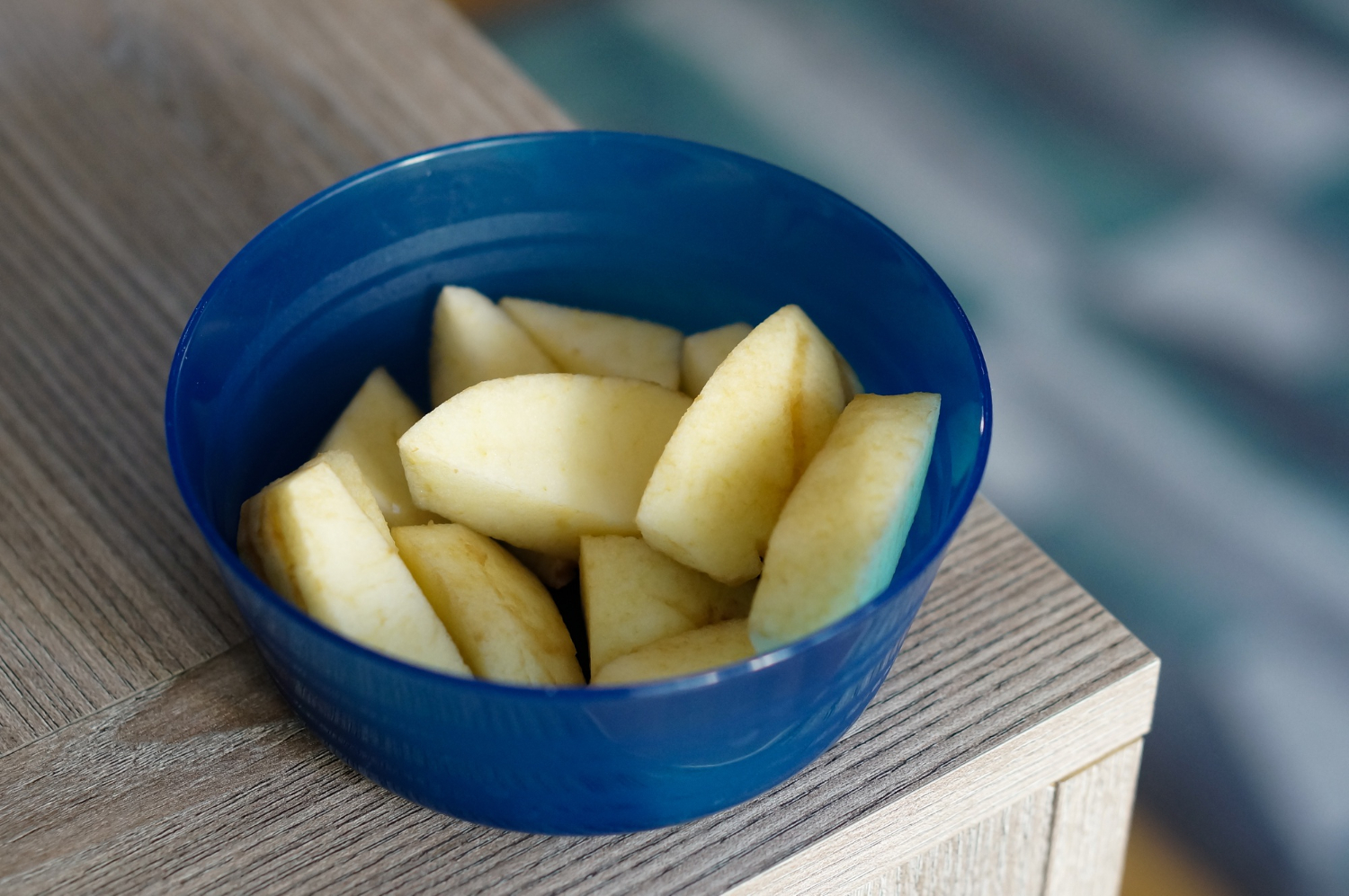 Apple slices are a great way to share this fruit safely with your dog